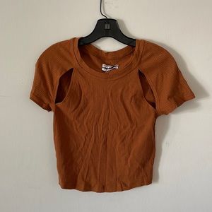 NEW RUST COLORED UO TOP